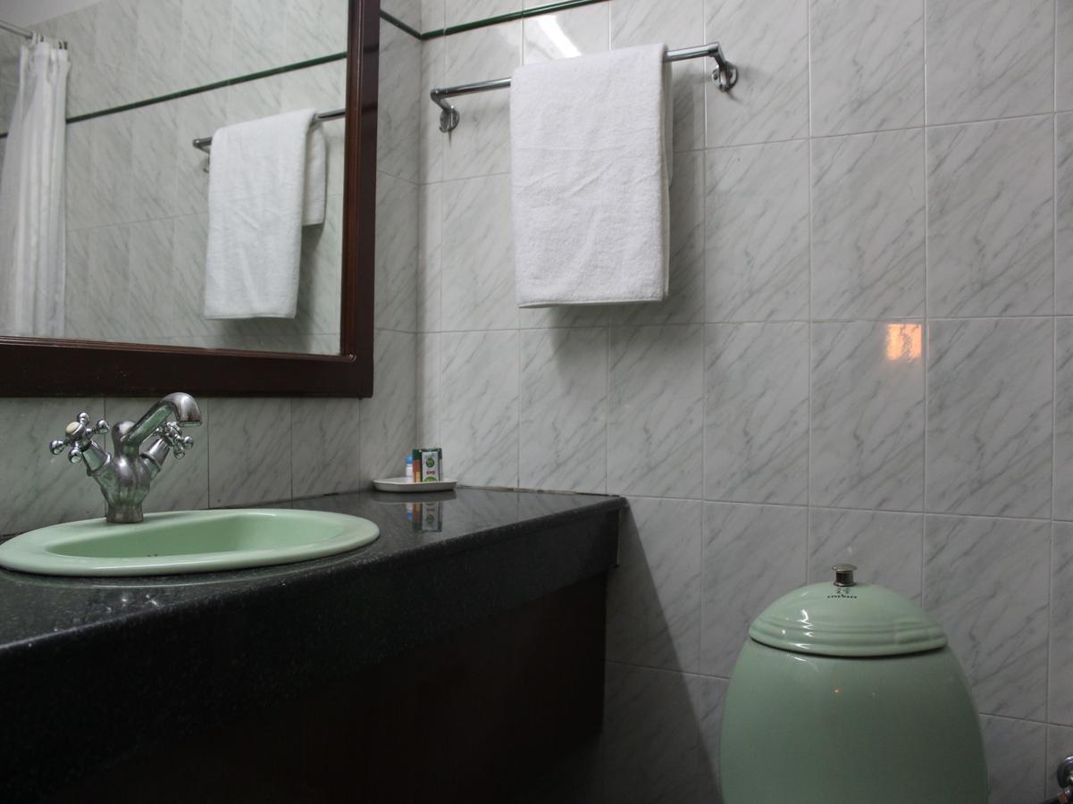 Oyo 5232 Kwality Hotel Dehradun Buitenkant foto